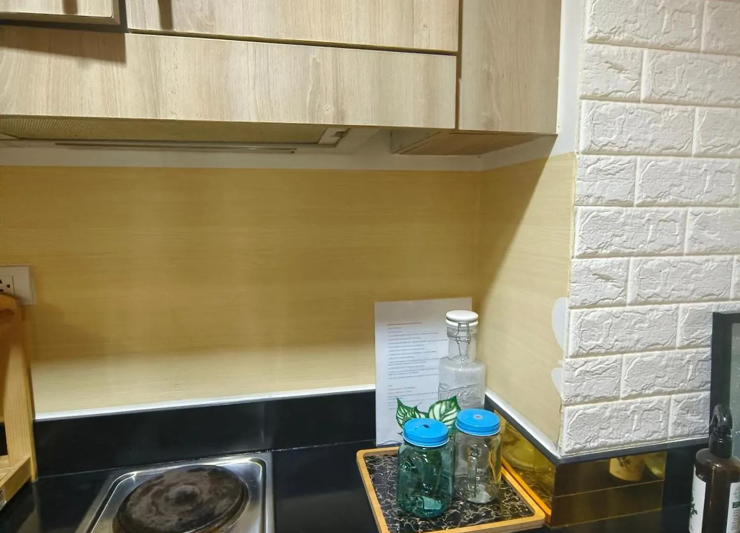 Aparthotel Shore Condotel Metro Staycation Manila